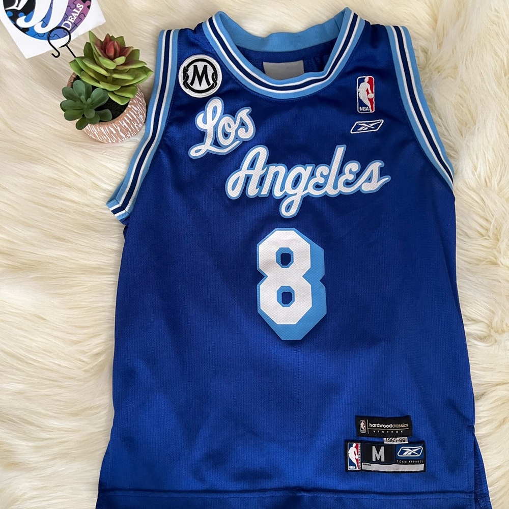 Lakers Kobe #8 Vintage Jersey M youth/ S Women’s